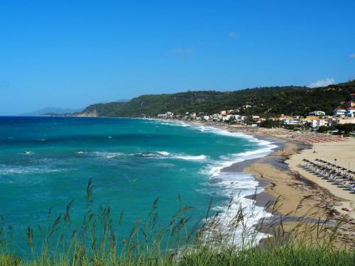 La baie où nous avons passé la nuit sous le soleil