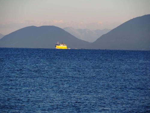 Nous prenons le bateau tôt ce matin pour Patras.