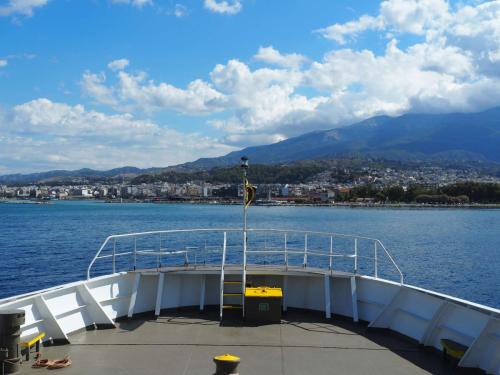 Arrivée sur Patras au Péloponnèse 