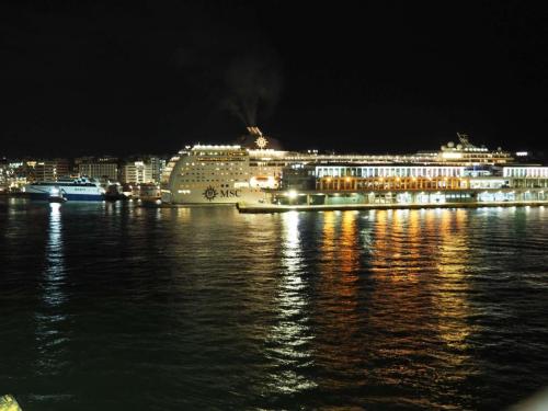 Le port de nuit