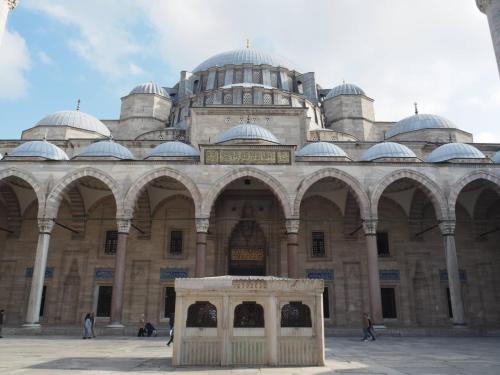 La cour intérieur de la mosquée Süleymaniye